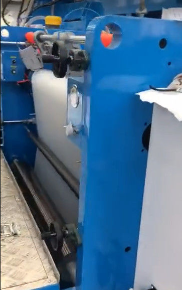Machine en plastique automatique de stratification de petit pain de film avec le double dérouleur de station et Rewinder dans bleu et blanc 0