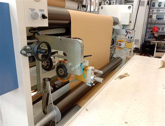 Machine de papier automatique à grande vitesse de stratification d'extrusion de tasse de papier du petit pain 200m/min 2