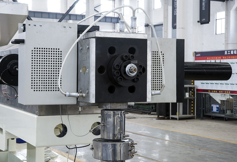 Commutateur automatique d'écran pour une opération plus facile d'extrudeuse pour traiter les polymères corrosifs
