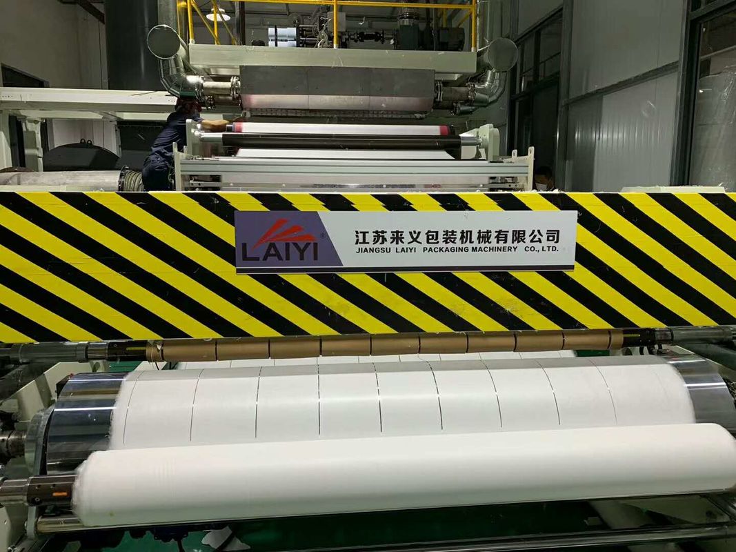 Verticalement en bas de la conservation de machine de tissu soufflée par fonte stabilisez le blanc et le bleu de qualité du produit